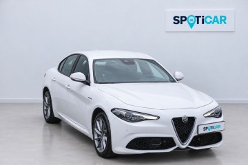 Alfa Romeo Veloce Q4 280KM